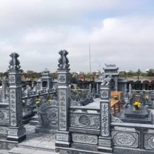 Khu lăng mộ đá xanh đen